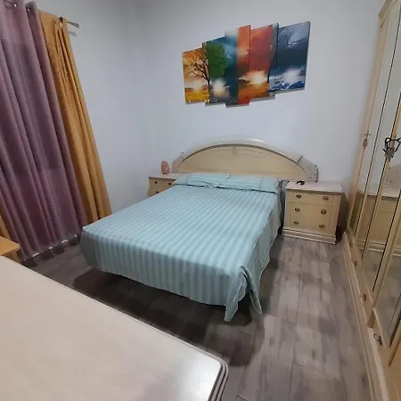 House In Homestay szállás Málaga